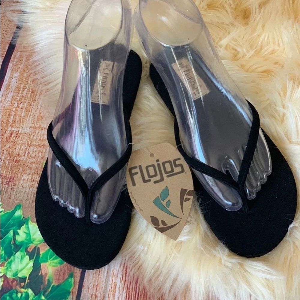 FLOJOS BLACK SUEDE FLIP FLOP